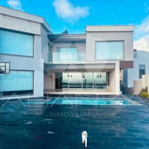 Exclusiva Residencia en Venta – Cumbres de Juárez, Tijuana